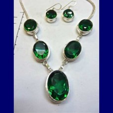 necklace..green topaz set-